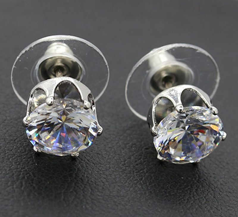AAA Round Super Sparkle CZ 18K Gold Cubic Zirconia 8mm Stud Earrings