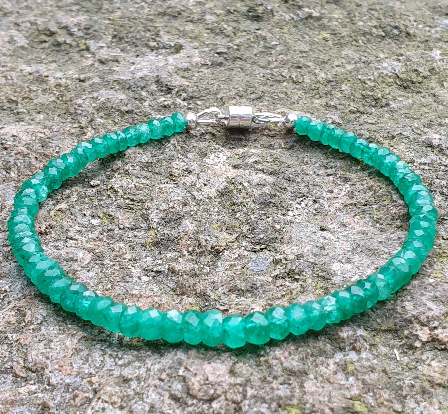 Green Emerald 925 Sterling Silver Bracelet with Magnetic Clasp