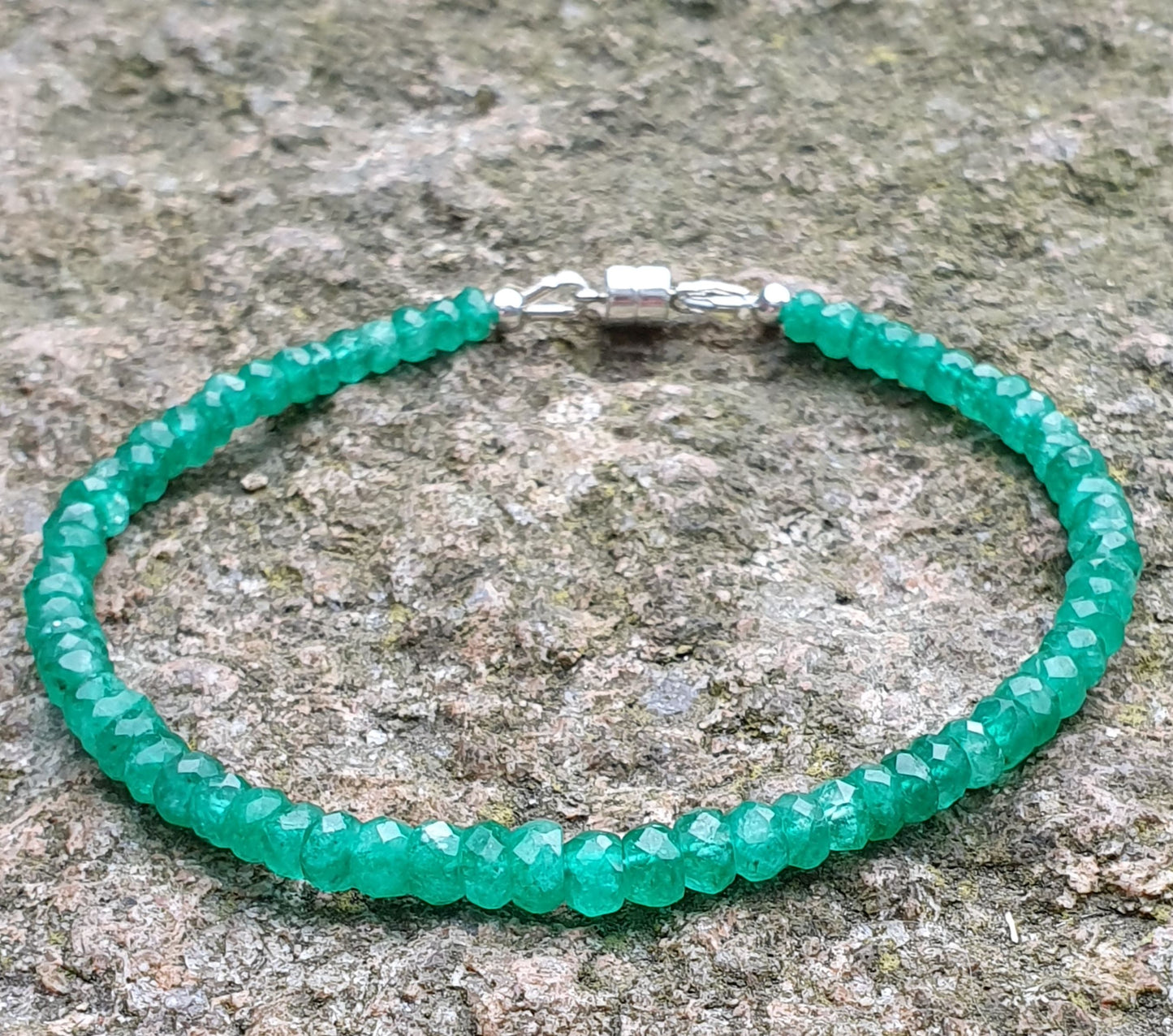 Green Emerald 925 Sterling Silver Bracelet with Magnetic Clasp