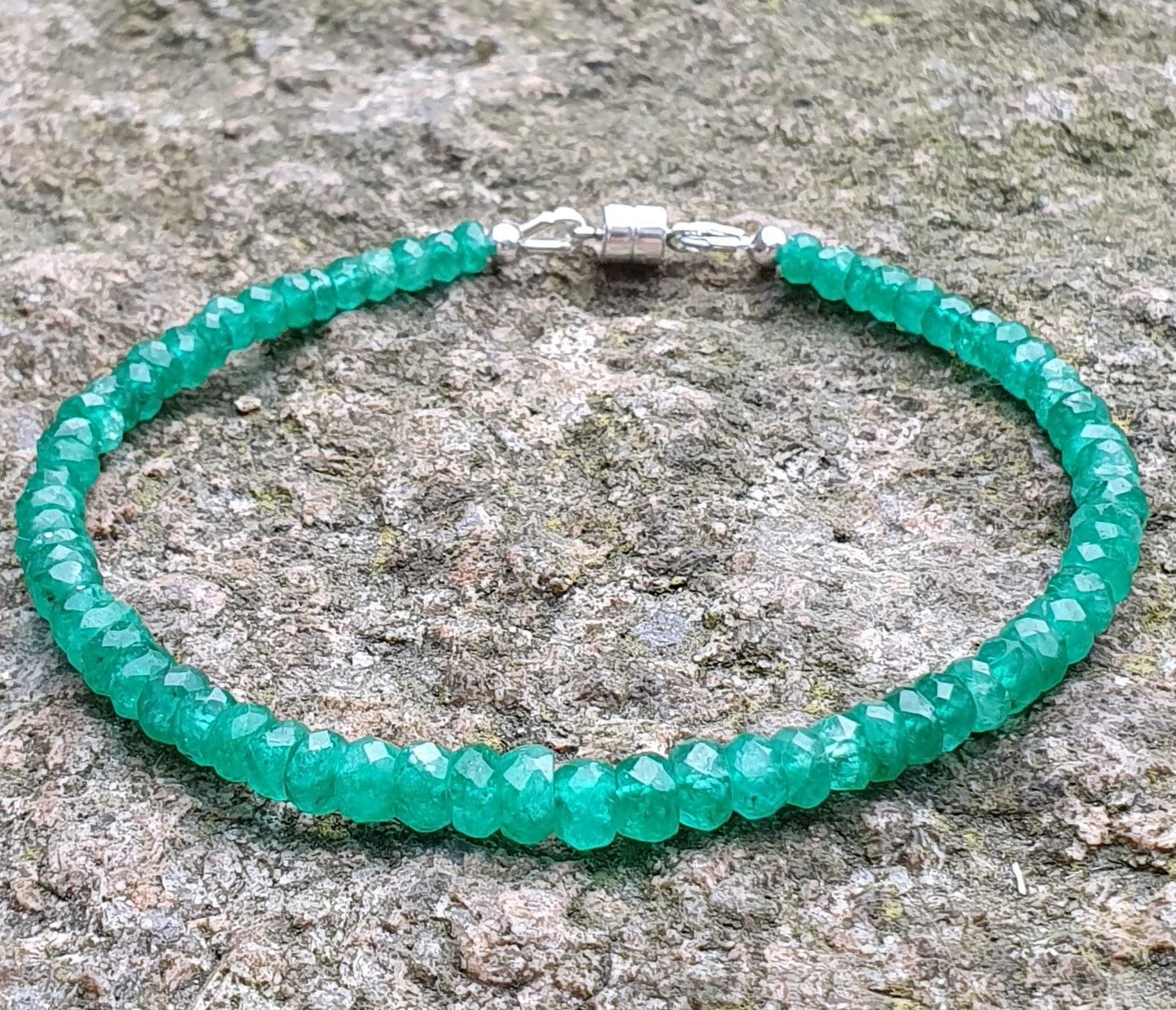 Green Emerald 925 Sterling Silver Bracelet with Magnetic Clasp