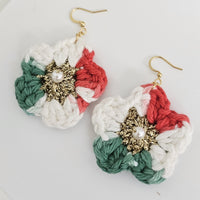 Cotton Crochet Flower Earrings With White Pearl - Gold Plated Stainless Steel