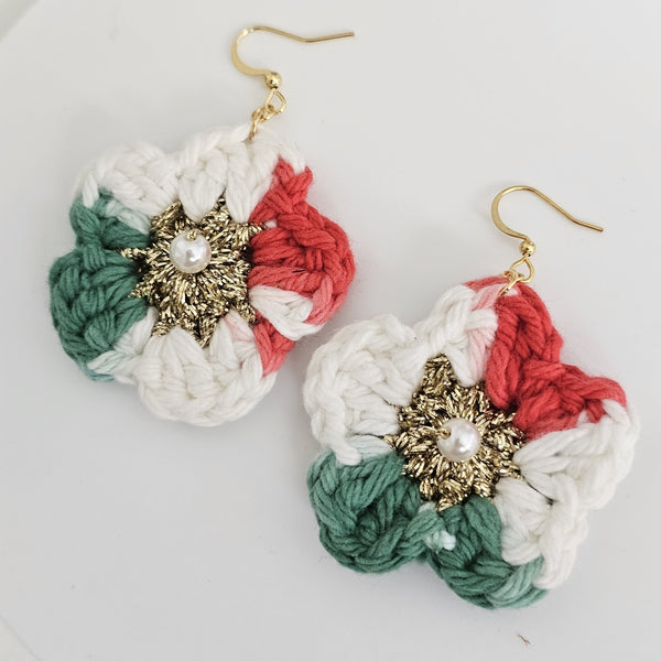 Cotton Crochet Flower Earrings With White Pearl - Gold Plated Stainless Steel