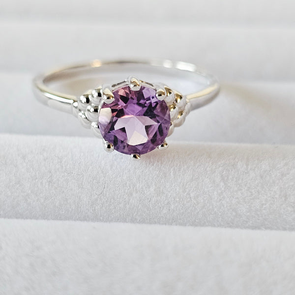 1.17ct. Genuine Amethyst 925 Sterling Silver Engagement Ring