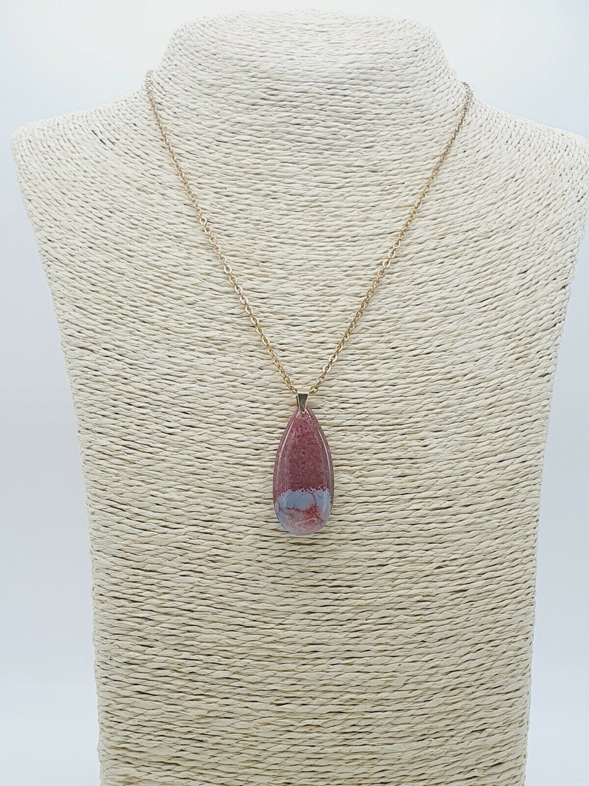 Delicate Cherry Pink Agate Gold Plated Stainless Steel Chain Necklace
