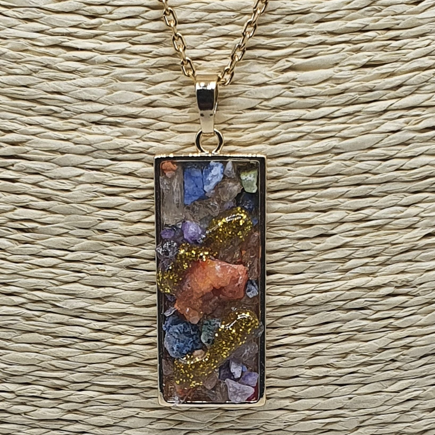 Raw Agate Druzy Quartz Pendant Gold Plated Stainless Steel Chain Necklace