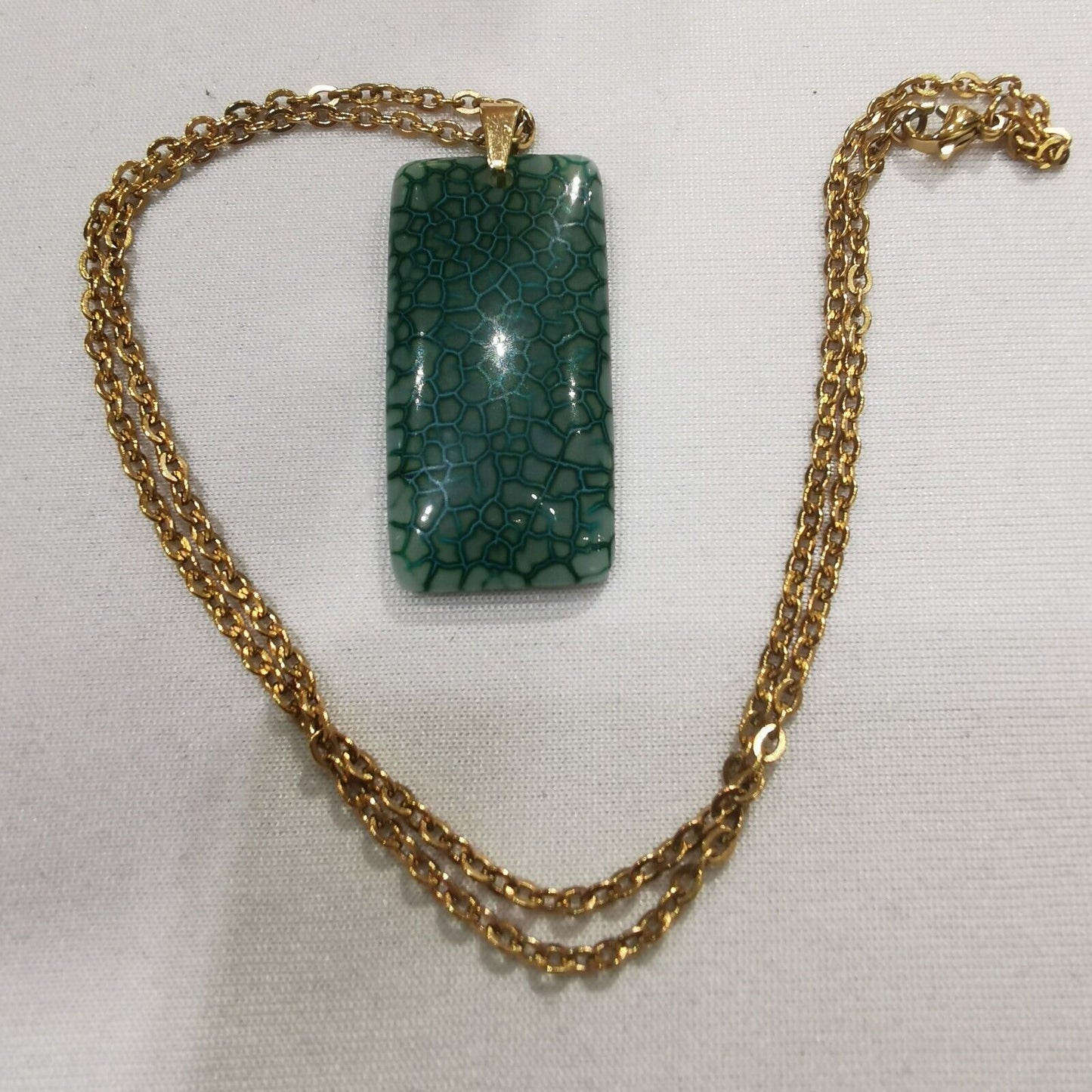 Beautiful Green Agate Gold Plated Stainless Steel Chain Necklace